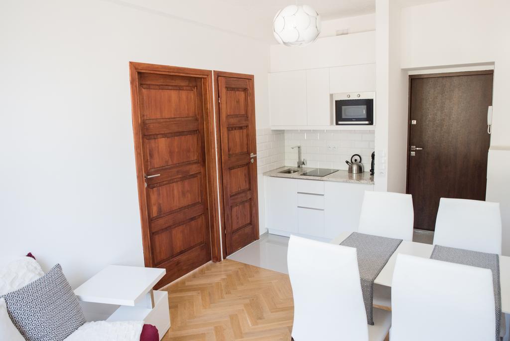 Apartment Nearto Old Town Na Ustroniu Street Kraków Exteriör bild