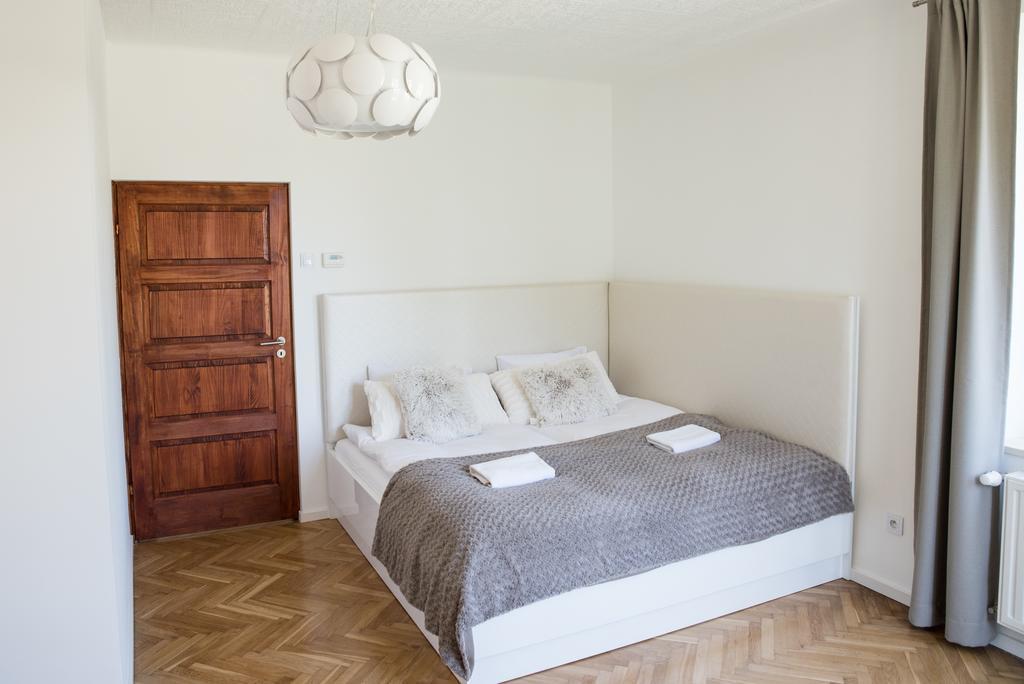 Apartment Nearto Old Town Na Ustroniu Street Kraków Exteriör bild